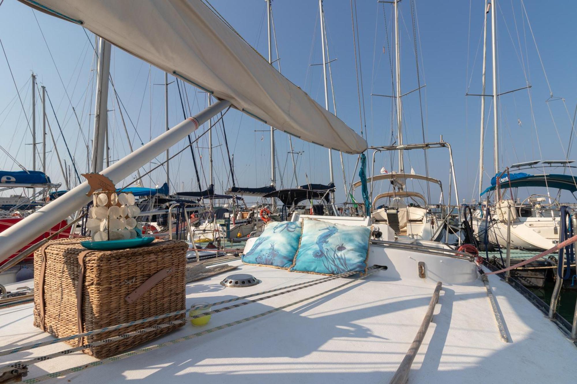 ホテル Quo Vadis Yacht バーリ エクステリア 写真