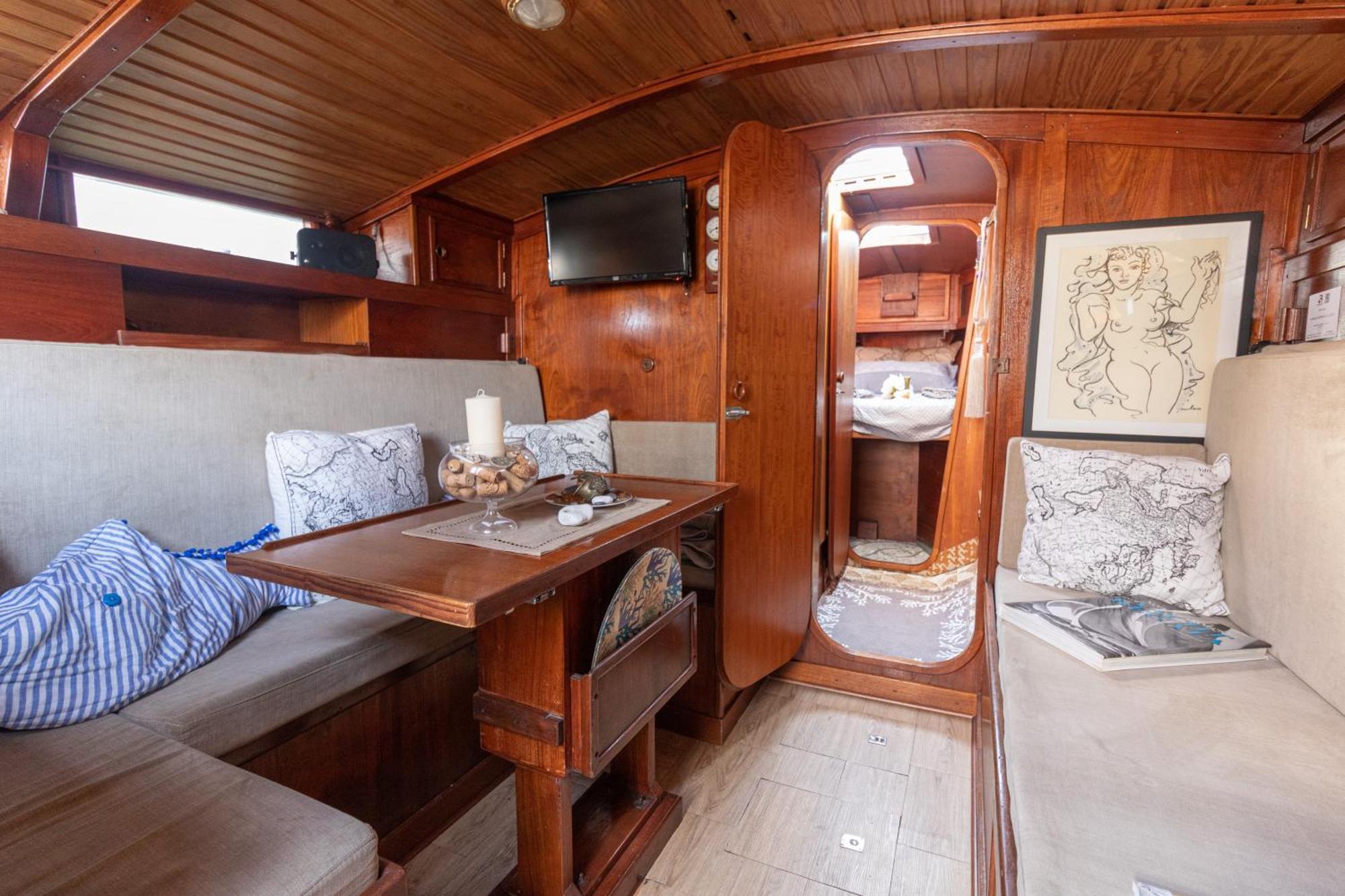 ホテル Quo Vadis Yacht バーリ エクステリア 写真