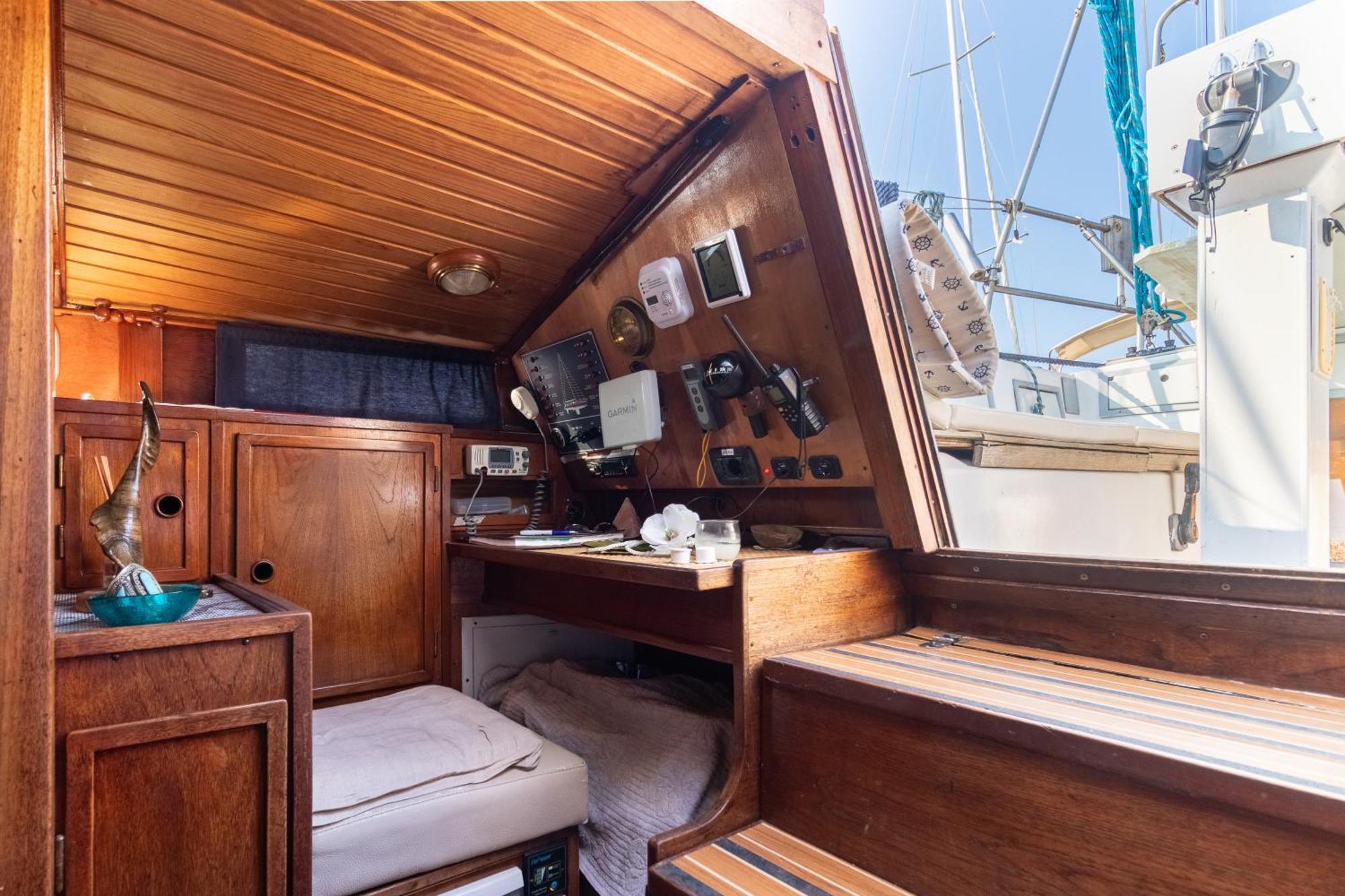ホテル Quo Vadis Yacht バーリ エクステリア 写真